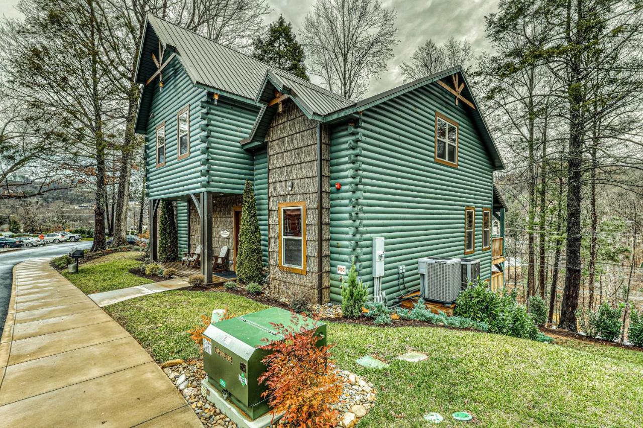 The Great Dogwood Manor Gatlinburg Exterior photo