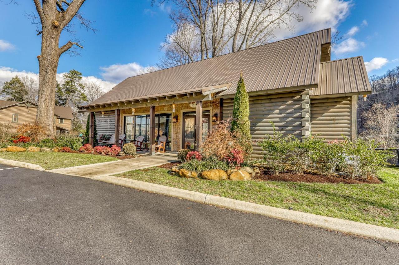 The Great Dogwood Manor Gatlinburg Exterior photo